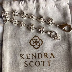 Kendra Scott Presleigh link bracelet in silver.  Never worn!